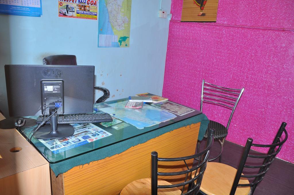 Thilak Home Stay Hampi Extérieur photo